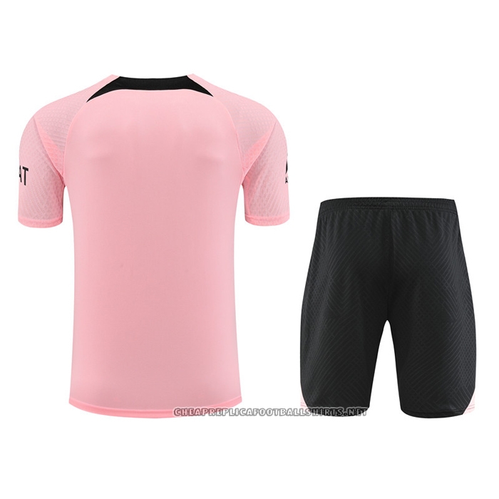 Tracksuit
 Paris Saint-Germain 2022-2023 Short Sleeve
 Rosa - Shorts
